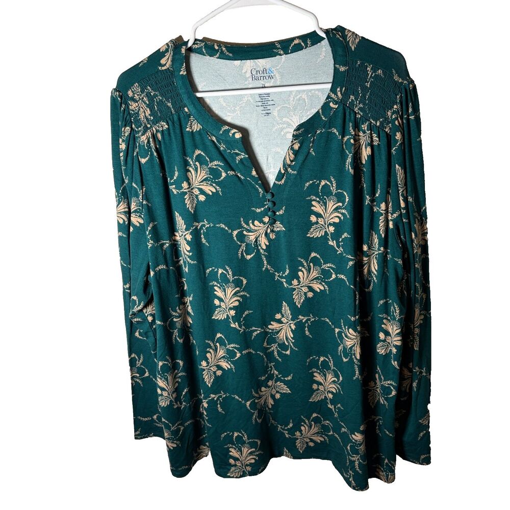 Croft & Barrow T-Shirt Women's 2X Green Floral V-Neck Long Sleeve Casual Top